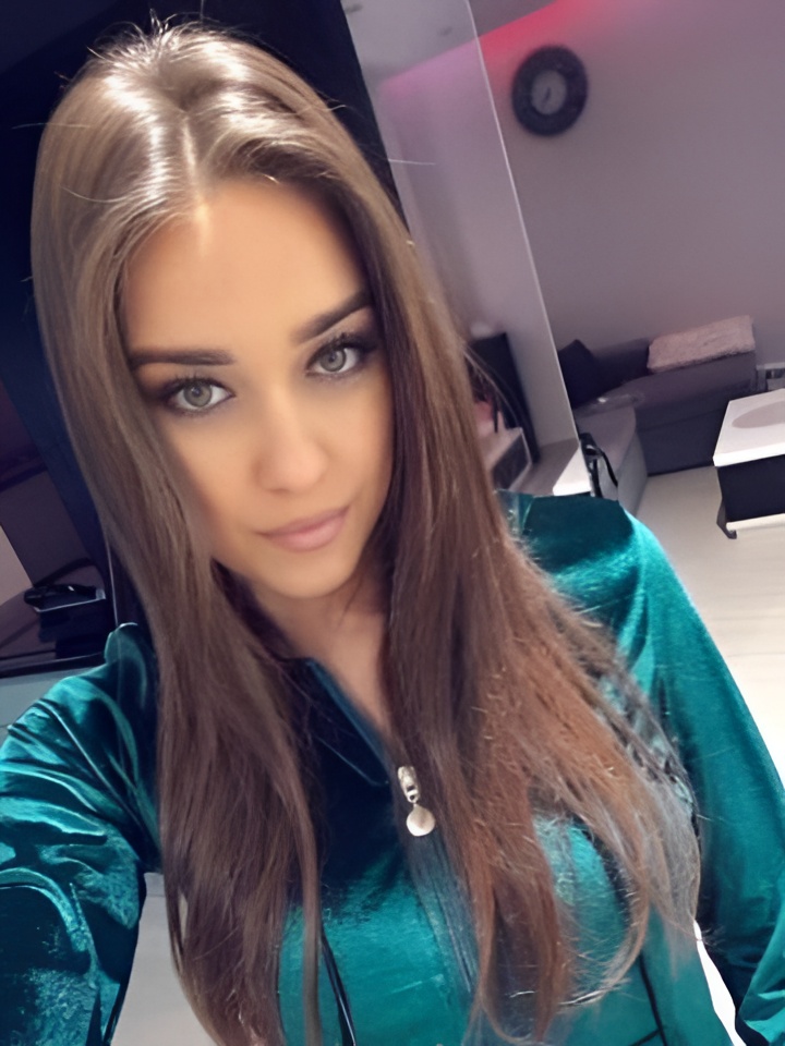 Индивидуалка Лада, доступна для личного знакомства от 10000 руб