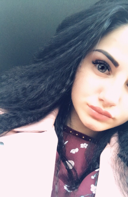 Лиля привлекальеная девушка из Петрозаводска цена от 3500 руб