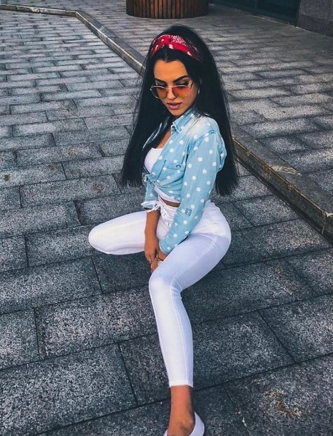 Ирма привлекальеная девушка из Петрозаводска цена от 7000 руб