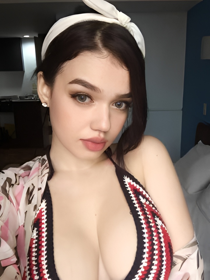 Индивидуалка Майя, доступна для личного знакомства от 1500 руб