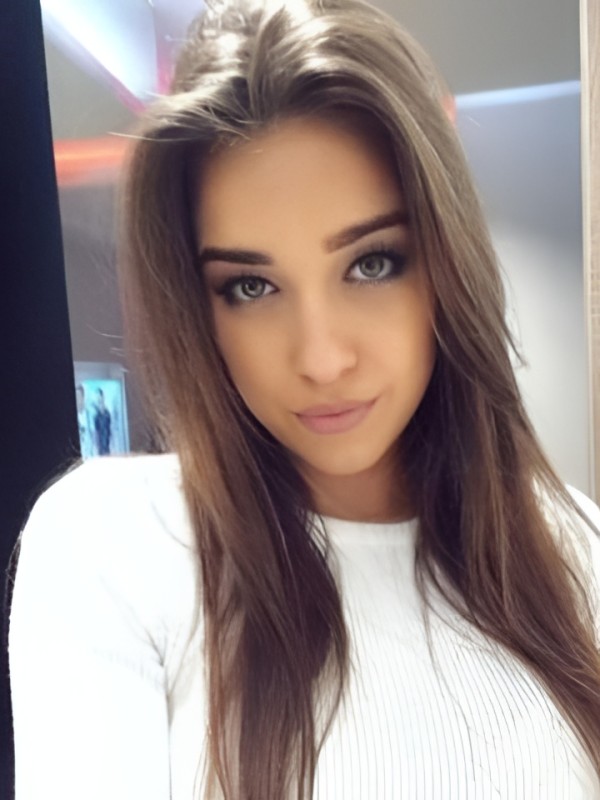 Лада привлекательная девушка из Петрозаводска цена от 10000 руб