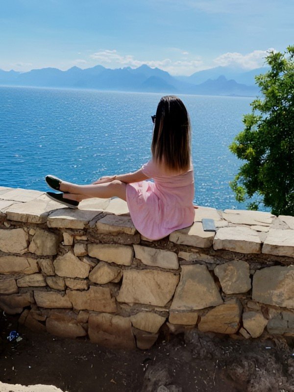 Лолита привлекательная девушка из Петрозаводска цена от 1500 руб