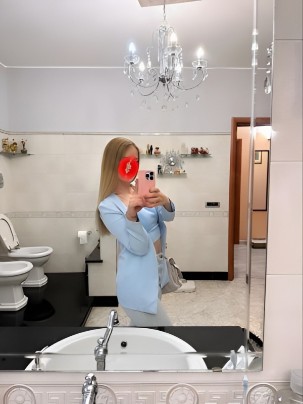 Наташа привлекательная девушка из Петрозаводска цена от 2000 руб