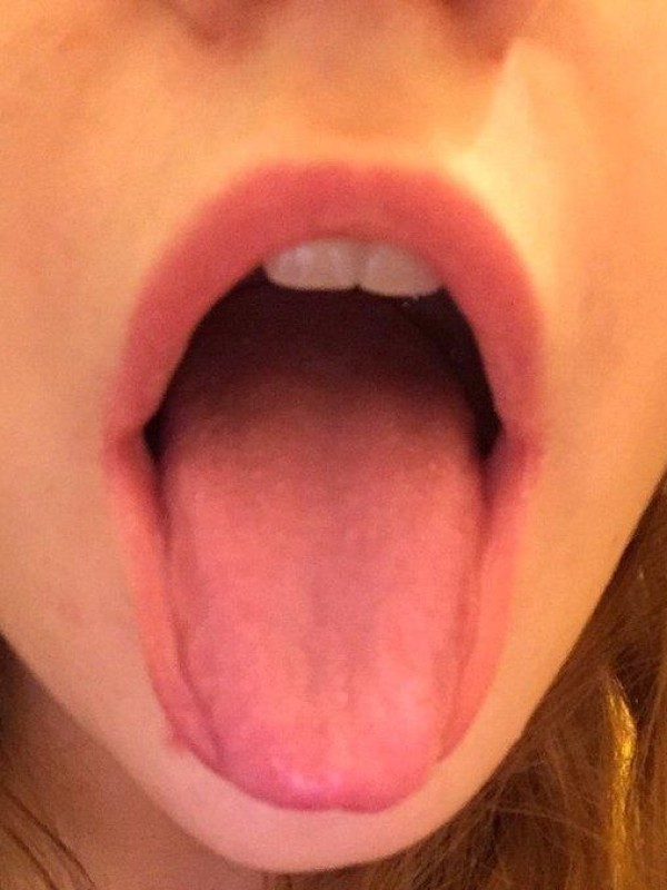 Юлька привлекательная девушка из Петрозаводска цена от 3500 руб