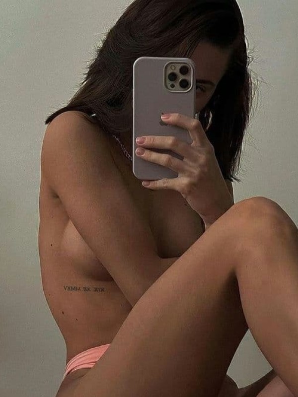 Станислава привлекательная девушка из Петрозаводска цена от 3500 руб